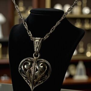 Heart scroll sterling silver puff heart 925 vintage w/ neck sterling 7.74 grams